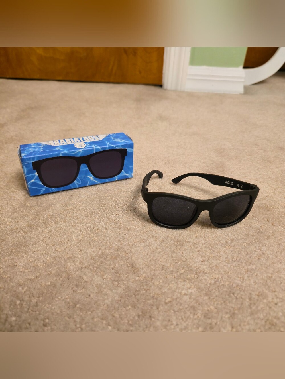 Babiators Original Navigators Black OPS Navigator Sunglasses Size 0-2 Years NEW